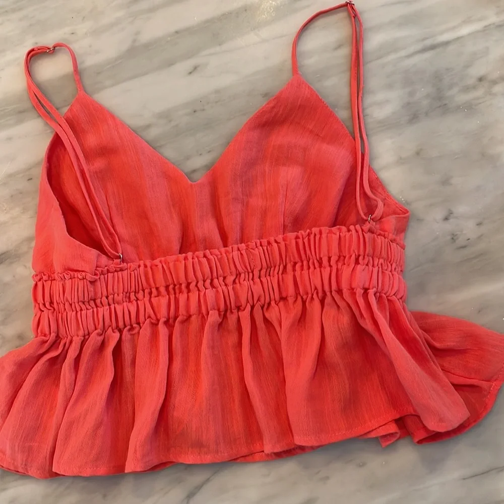Cute Ruffled Top - Picture 2 of 2